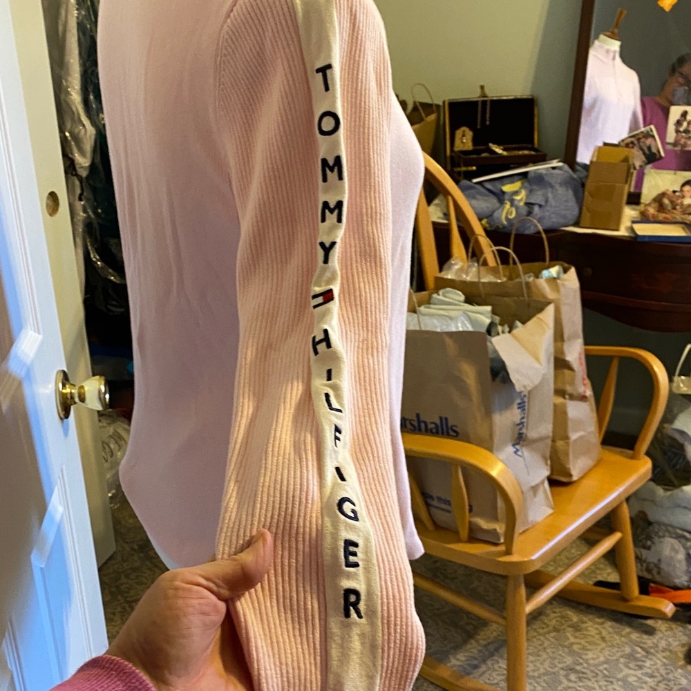 Vintage Tommy Hilfiger Light Pink Ribbed Sleeve Sweater